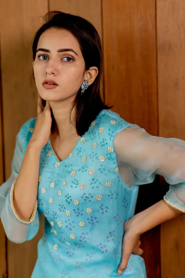Aakashi - Kurti