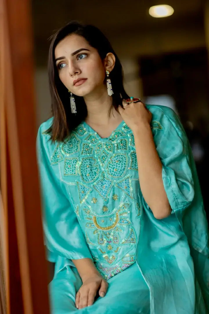 Falak - Kaftan