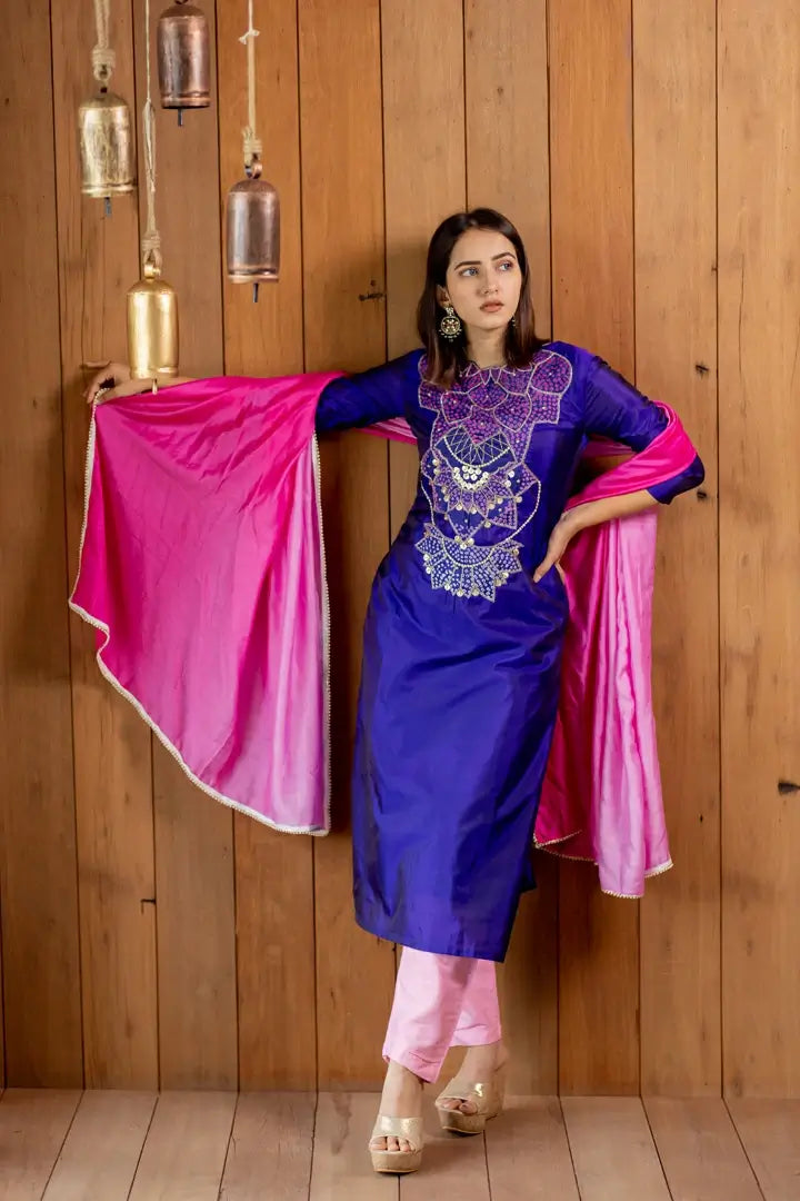 Shahi Gulab - Kurti Dupatta Set