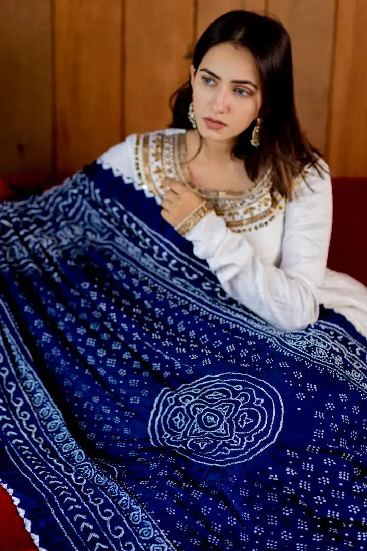 Shwet - Anarkali