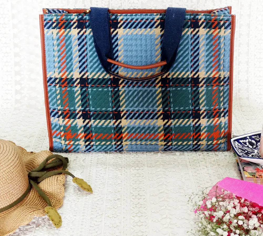 Scottish Checks Laptop Tote